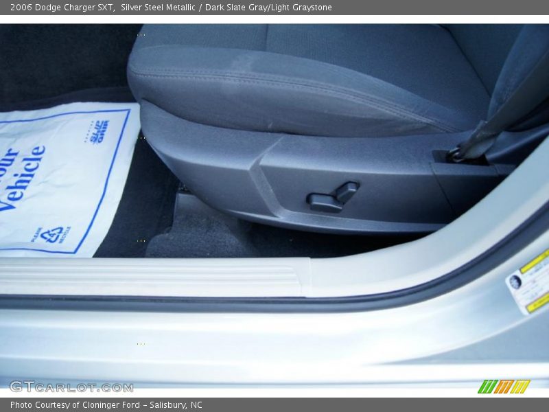Silver Steel Metallic / Dark Slate Gray/Light Graystone 2006 Dodge Charger SXT