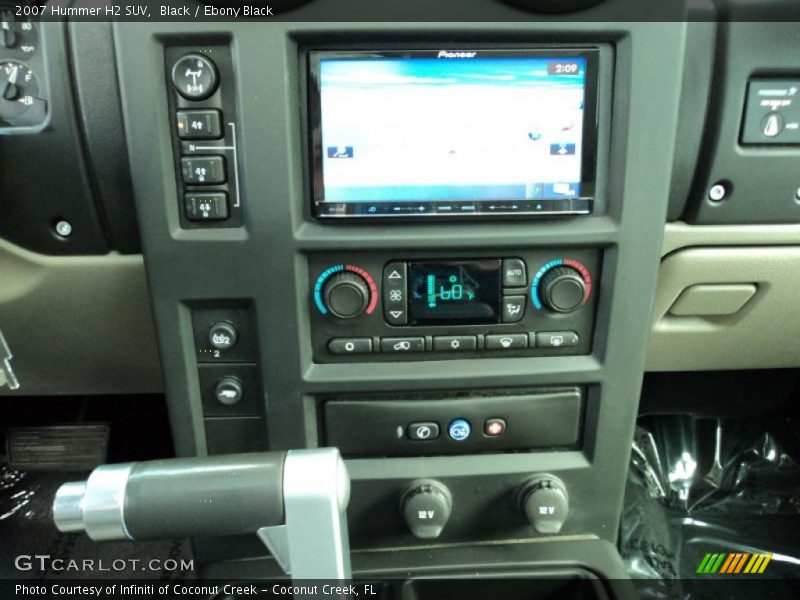 Black / Ebony Black 2007 Hummer H2 SUV