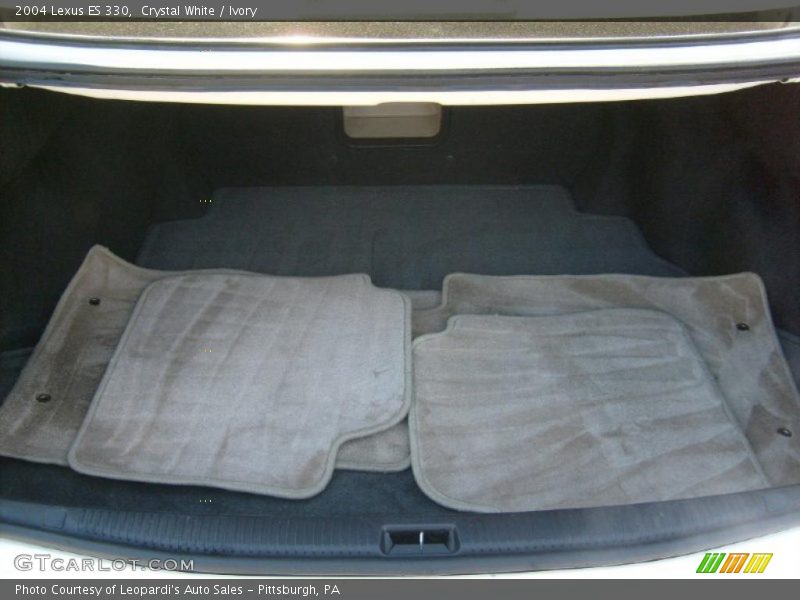 Crystal White / Ivory 2004 Lexus ES 330