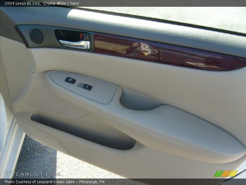 Crystal White / Ivory 2004 Lexus ES 330