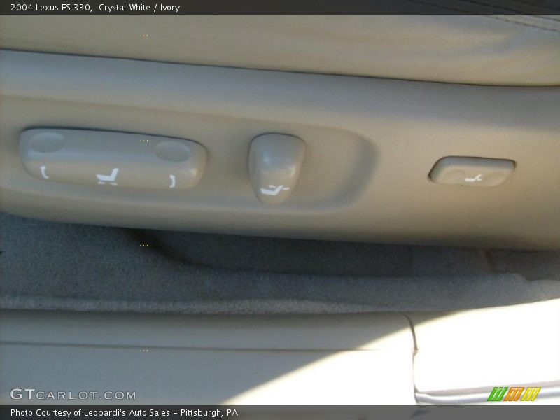 Crystal White / Ivory 2004 Lexus ES 330