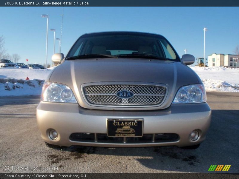 Silky Beige Metallic / Beige 2005 Kia Sedona LX