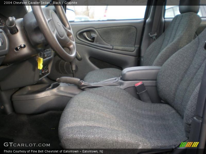 Black / Graphite 2004 Chevrolet Cavalier Sedan