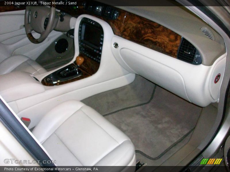 Topaz Metallic / Sand 2004 Jaguar XJ XJ8