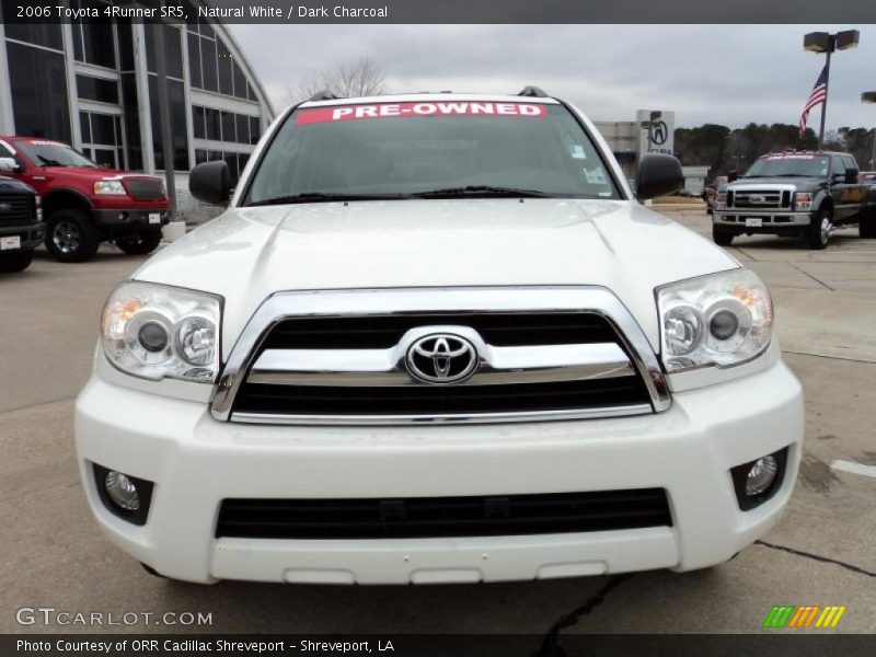 Natural White / Dark Charcoal 2006 Toyota 4Runner SR5