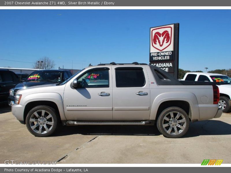 Silver Birch Metallic / Ebony 2007 Chevrolet Avalanche Z71 4WD