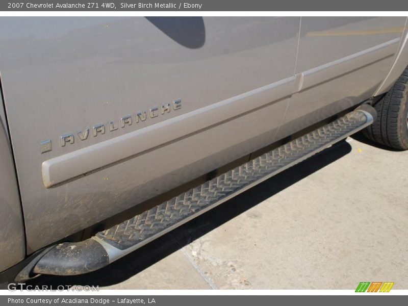 Silver Birch Metallic / Ebony 2007 Chevrolet Avalanche Z71 4WD