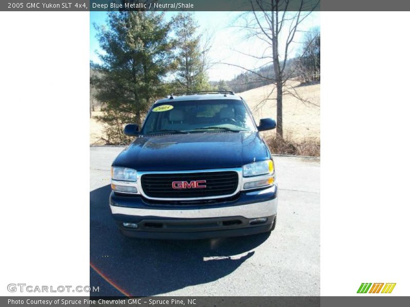Deep Blue Metallic / Neutral/Shale 2005 GMC Yukon SLT 4x4