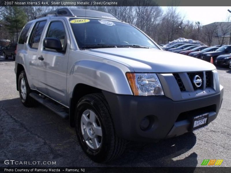 Silver Lightning Metallic / Steel/Graphite 2007 Nissan Xterra S 4x4