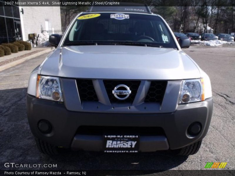 Silver Lightning Metallic / Steel/Graphite 2007 Nissan Xterra S 4x4