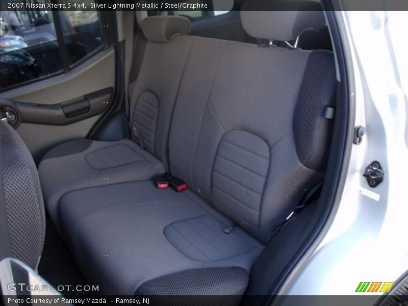Silver Lightning Metallic / Steel/Graphite 2007 Nissan Xterra S 4x4