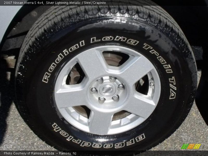 Silver Lightning Metallic / Steel/Graphite 2007 Nissan Xterra S 4x4