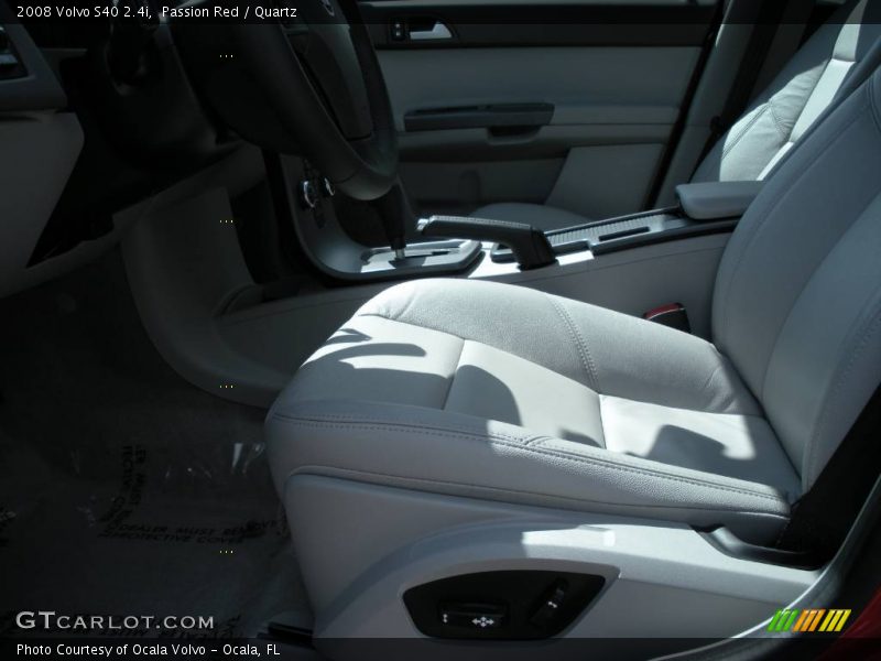 Passion Red / Quartz 2008 Volvo S40 2.4i