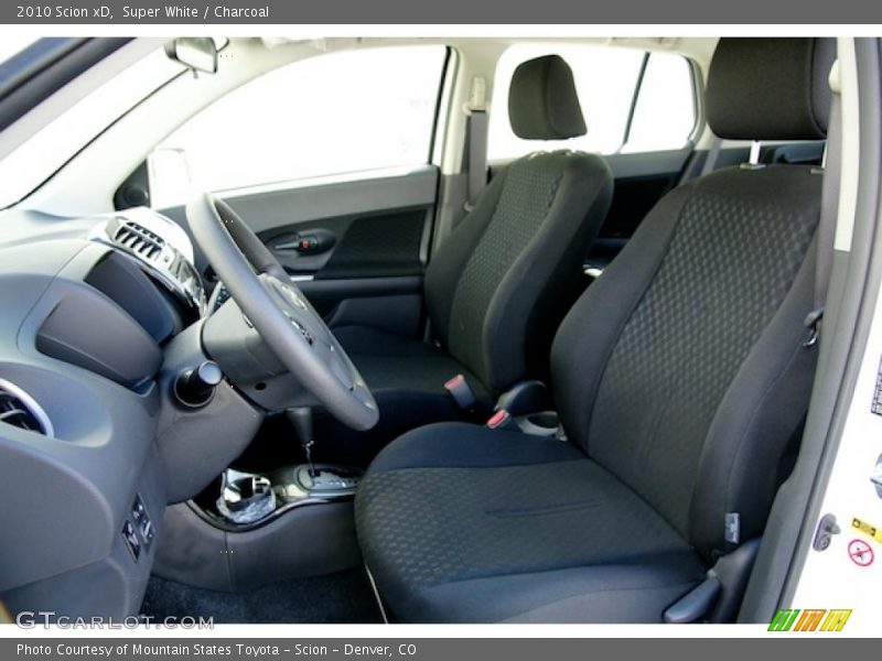  2010 xD  Charcoal Interior