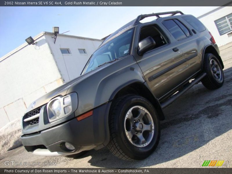 Gold Rush Metallic / Gray Celadon 2002 Nissan Xterra SE V6 SC 4x4