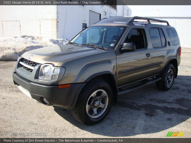 Gold Rush Metallic / Gray Celadon 2002 Nissan Xterra SE V6 SC 4x4