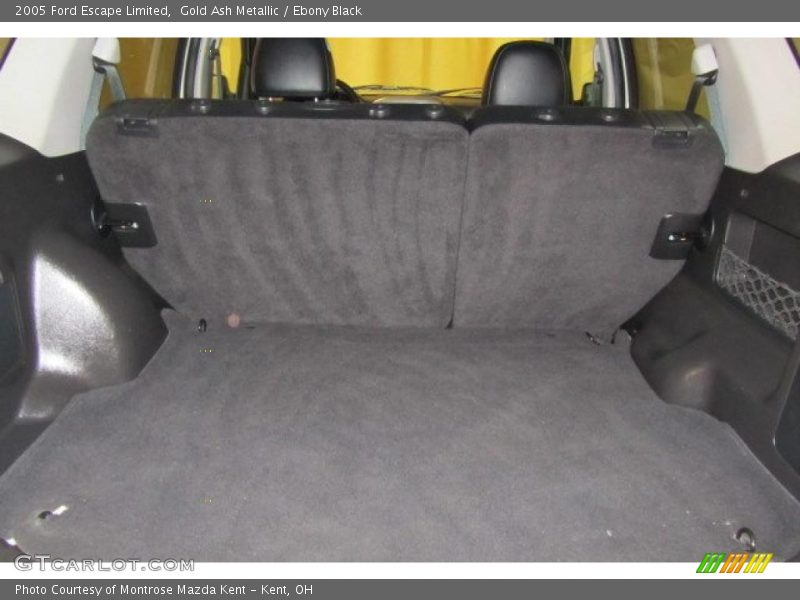  2005 Escape Limited Trunk