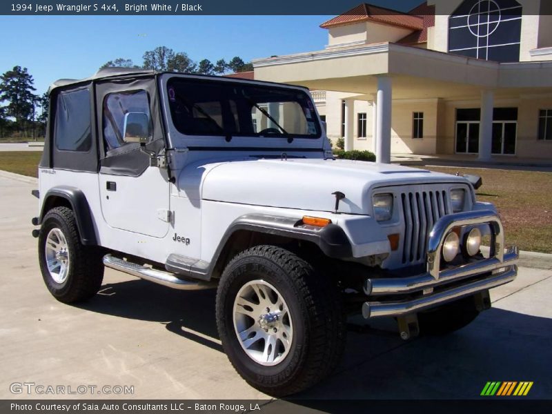 Bright White / Black 1994 Jeep Wrangler S 4x4