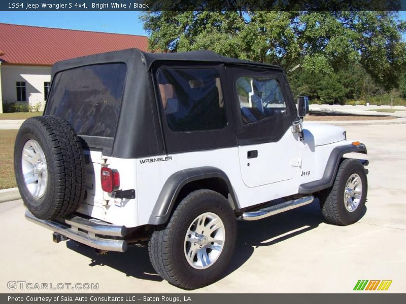 Bright White / Black 1994 Jeep Wrangler S 4x4