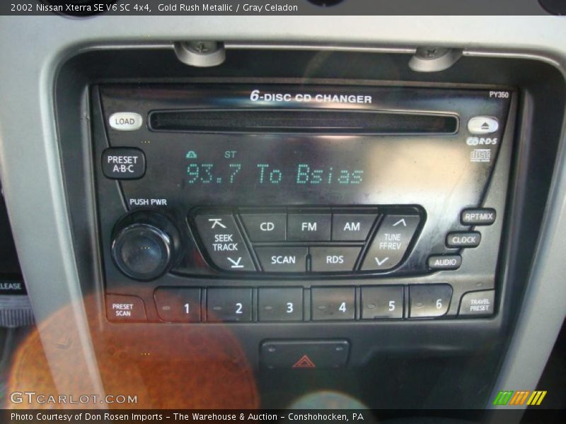 Controls of 2002 Xterra SE V6 SC 4x4