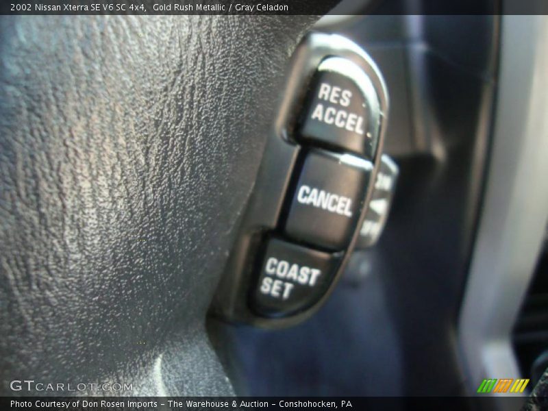Controls of 2002 Xterra SE V6 SC 4x4
