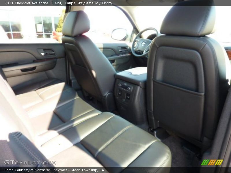 Taupe Gray Metallic / Ebony 2011 Chevrolet Avalanche LT 4x4