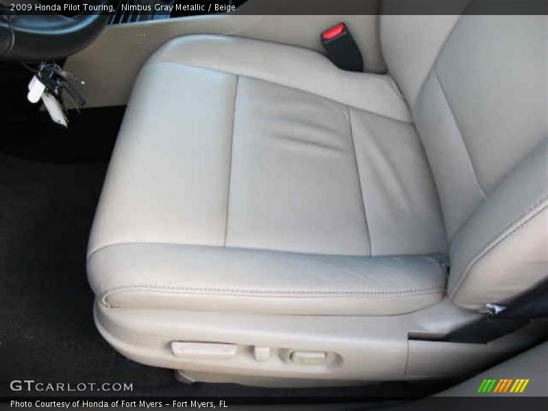 Nimbus Gray Metallic / Beige 2009 Honda Pilot Touring