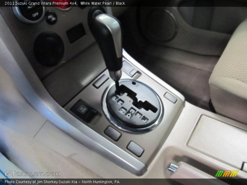 White Water Pearl / Black 2011 Suzuki Grand Vitara Premium 4x4