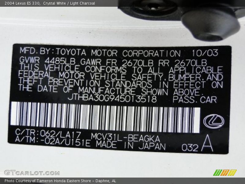 Crystal White / Light Charcoal 2004 Lexus ES 330