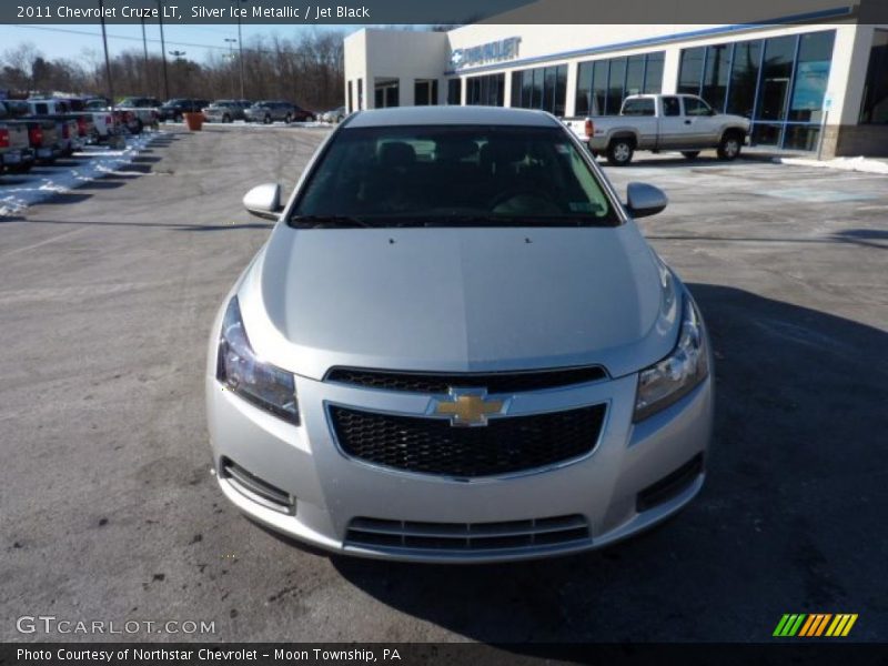 Silver Ice Metallic / Jet Black 2011 Chevrolet Cruze LT