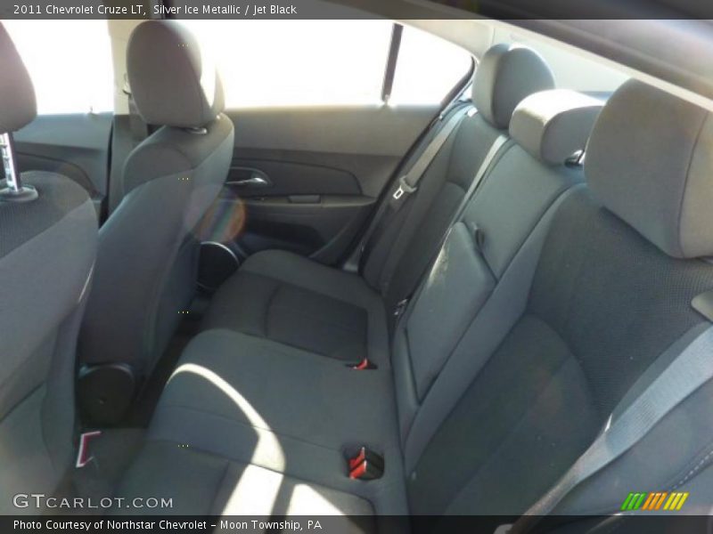 Silver Ice Metallic / Jet Black 2011 Chevrolet Cruze LT