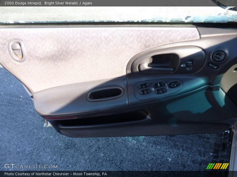 Bright Silver Metallic / Agate 2000 Dodge Intrepid