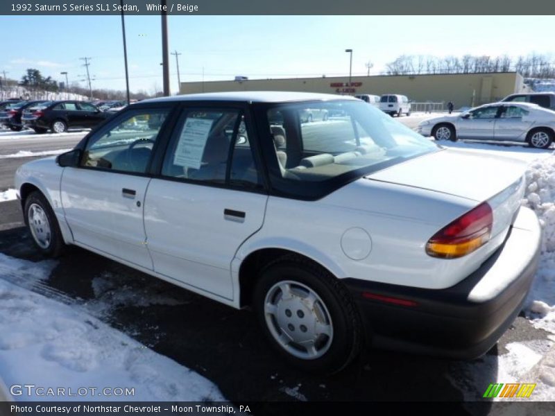 White / Beige 1992 Saturn S Series SL1 Sedan