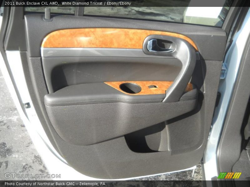 White Diamond Tricoat / Ebony/Ebony 2011 Buick Enclave CXL AWD