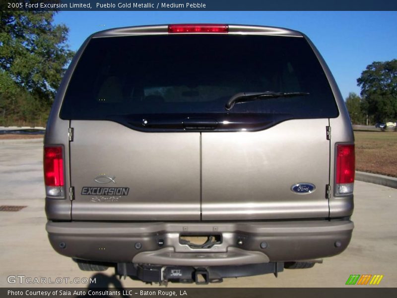 Pueblo Gold Metallic / Medium Pebble 2005 Ford Excursion Limited