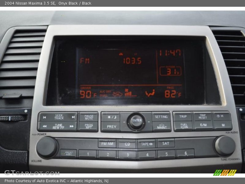 Onyx Black / Black 2004 Nissan Maxima 3.5 SE