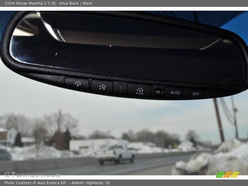 Onyx Black / Black 2004 Nissan Maxima 3.5 SE