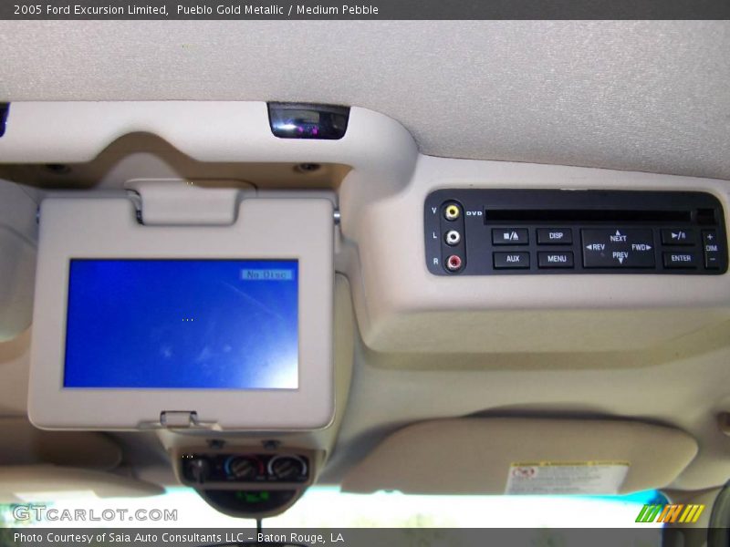 Pueblo Gold Metallic / Medium Pebble 2005 Ford Excursion Limited