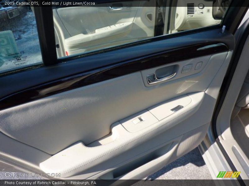 Gold Mist / Light Linen/Cocoa 2009 Cadillac DTS