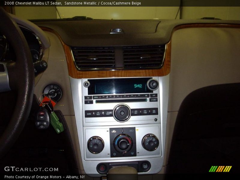 Sandstone Metallic / Cocoa/Cashmere Beige 2008 Chevrolet Malibu LT Sedan
