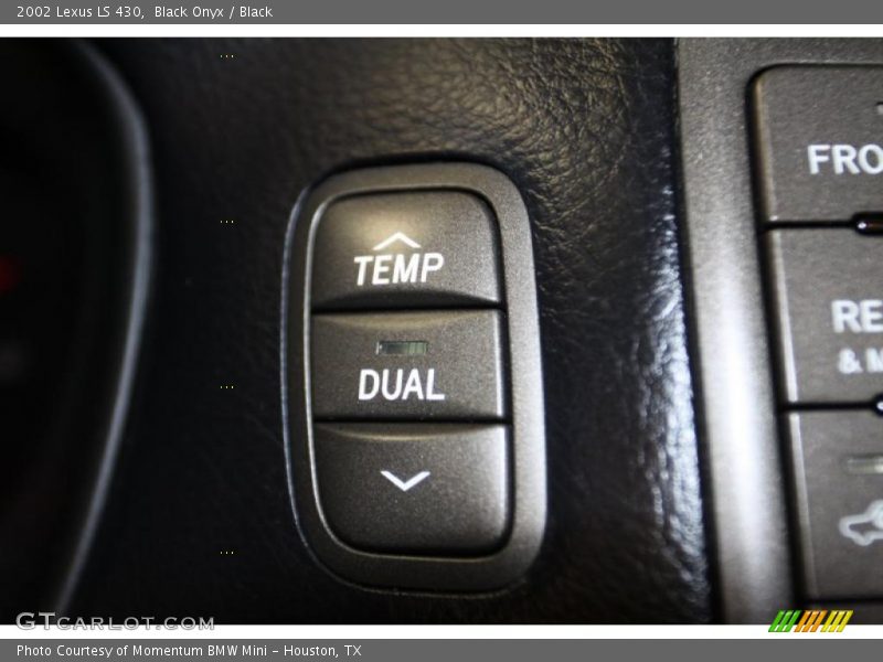 Black Onyx / Black 2002 Lexus LS 430