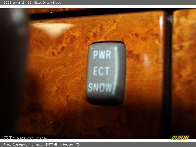 Black Onyx / Black 2002 Lexus LS 430
