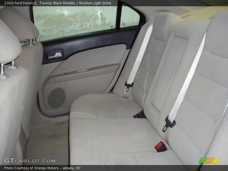 Tuxedo Black Metallic / Medium Light Stone 2009 Ford Fusion S