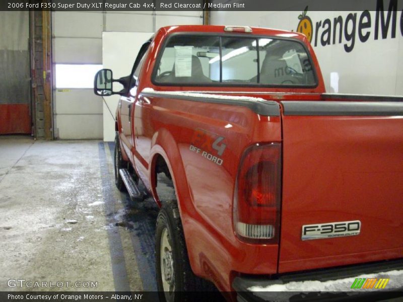 Red Clearcoat / Medium Flint 2006 Ford F350 Super Duty XLT Regular Cab 4x4