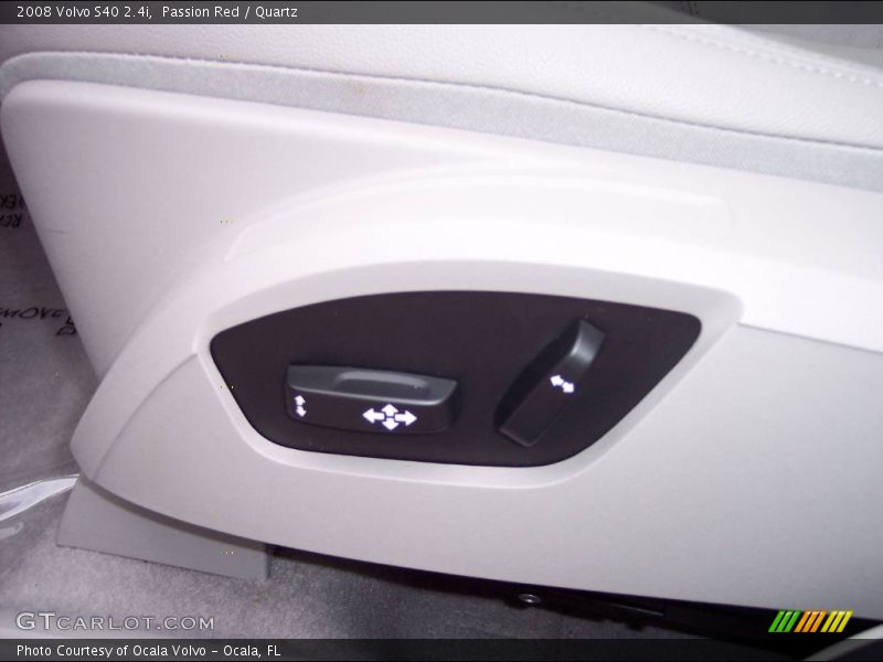 Passion Red / Quartz 2008 Volvo S40 2.4i