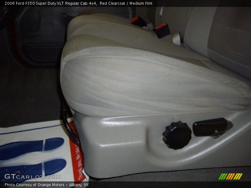 Red Clearcoat / Medium Flint 2006 Ford F350 Super Duty XLT Regular Cab 4x4