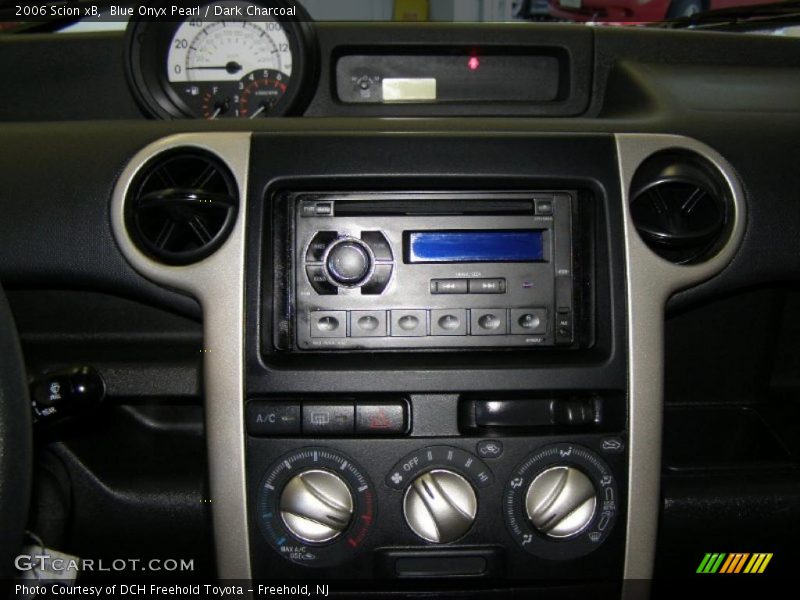 Blue Onyx Pearl / Dark Charcoal 2006 Scion xB