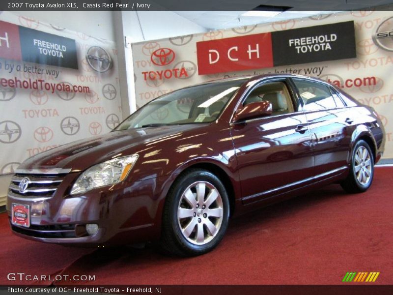 Cassis Red Pearl / Ivory 2007 Toyota Avalon XLS