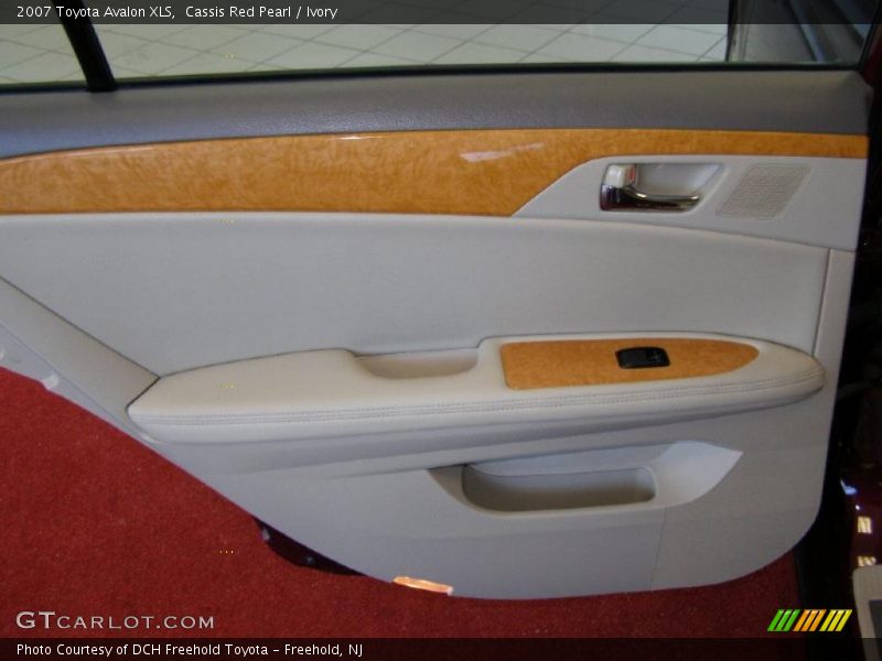 Cassis Red Pearl / Ivory 2007 Toyota Avalon XLS