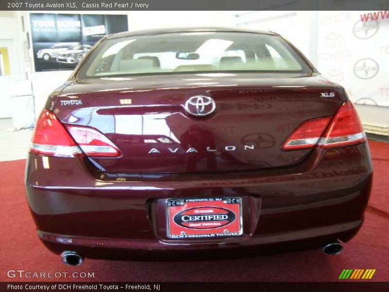 Cassis Red Pearl / Ivory 2007 Toyota Avalon XLS